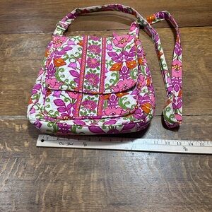 Vera Bradley Mailbag crossbody purse in the retired "Lilli‎ Bell" pattern.